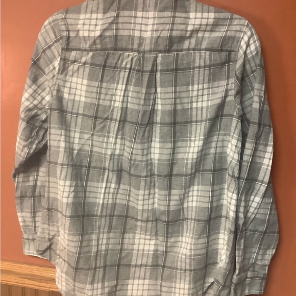 Old Navy Flannel Size L - Picture 2 of 3